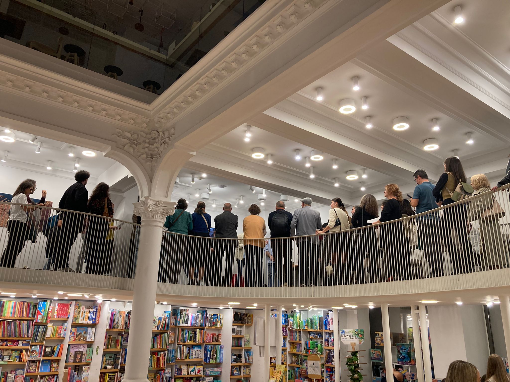 WhatsApp Image 2025-10-23 at 19.52.16 (2)